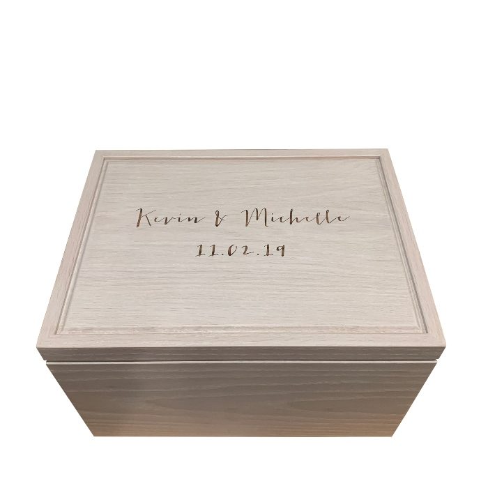 Legacy Whitewashed Oak Keepsake Box – Personalized